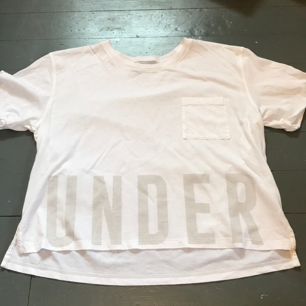 Under Armour Slightly Cropped T-Shirt
